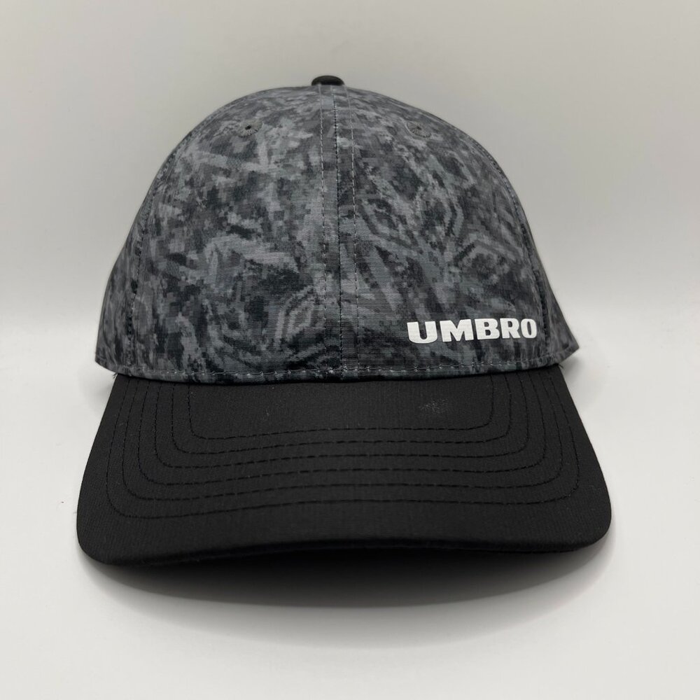 Umbro Diamond Adjustable Snapback Hat Cap Black Camo OSFM